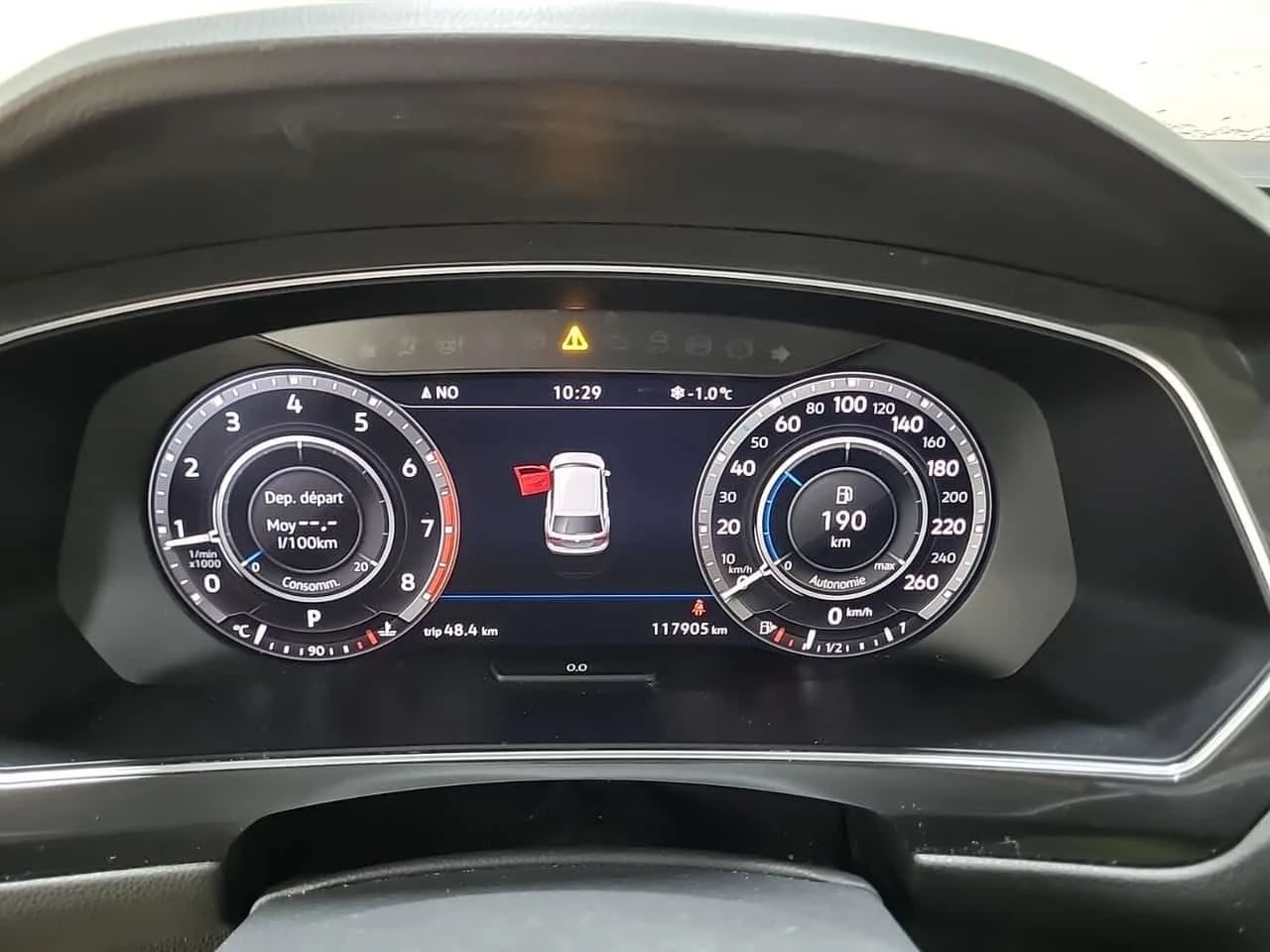 VW Tiguan * HIGHLINE * CARFAX * ПАНОРАМА * КАМЕРА * , снимка 10 - Автомобили и джипове - 53887318