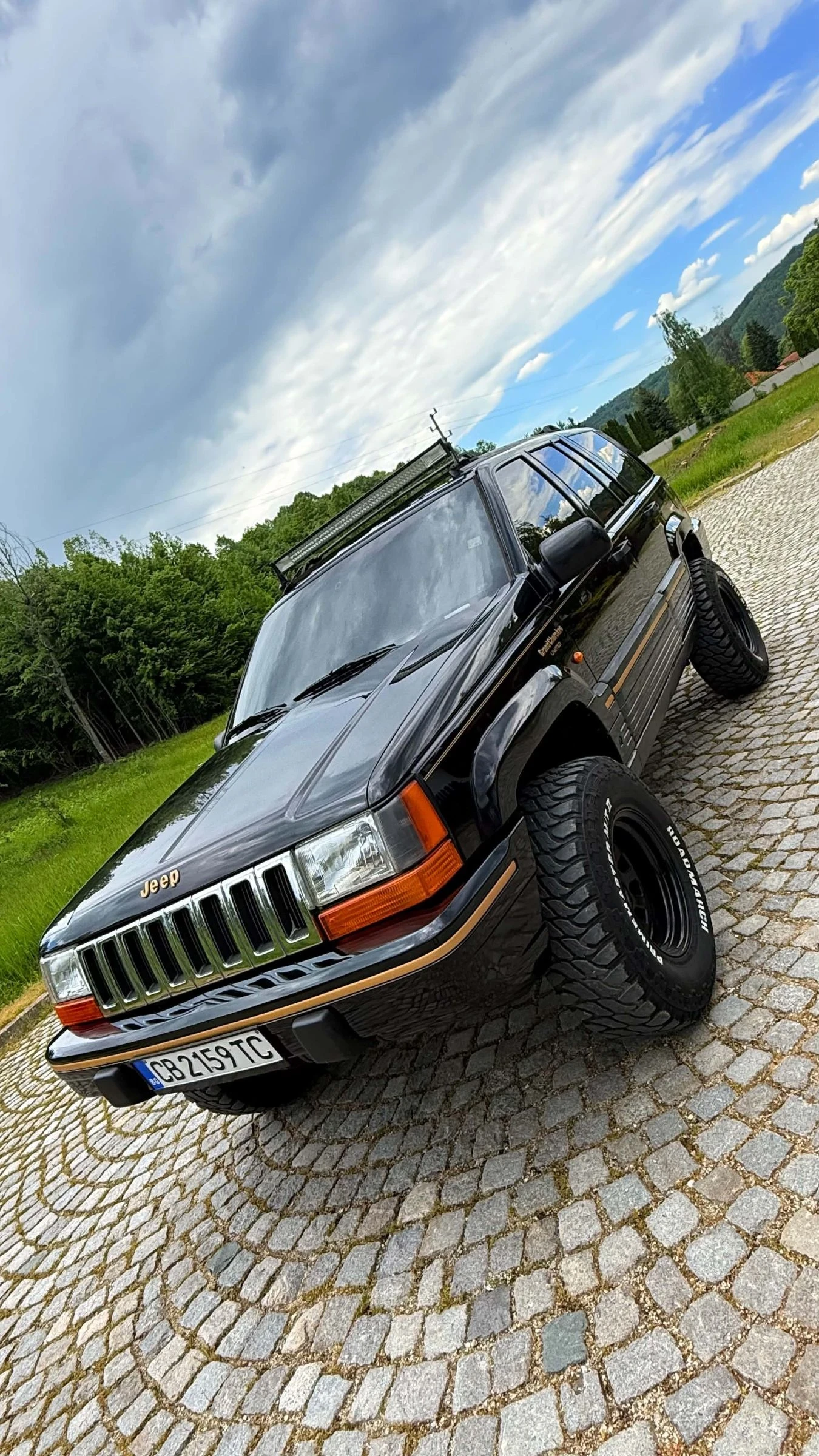 Jeep Grand cherokee 5.2 газ бензин  1998г. , снимка 4 - Автомобили и джипове - 54568099