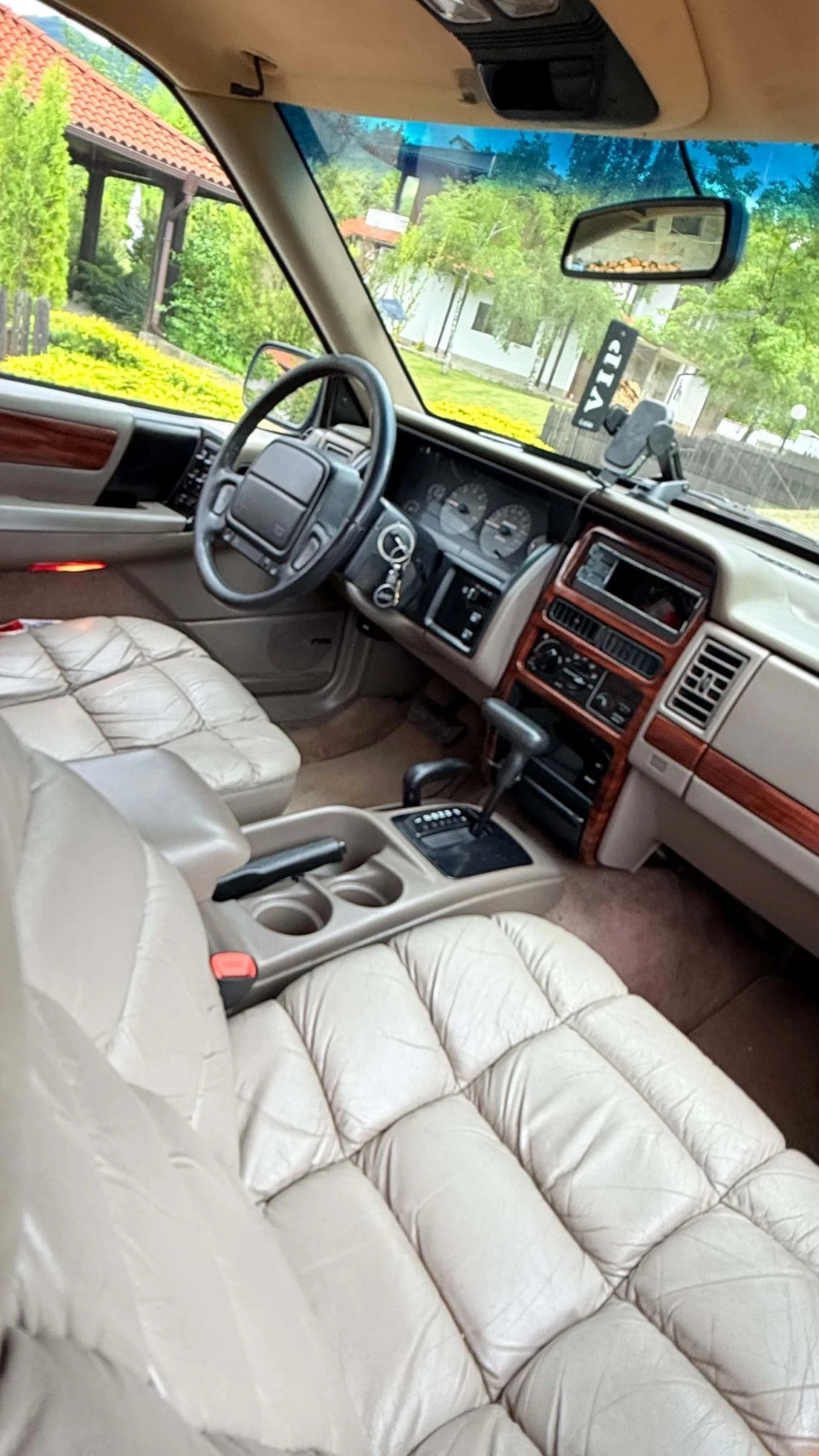 Jeep Grand cherokee 5.2 газ бензин  1998г. , снимка 15 - Автомобили и джипове - 54568099