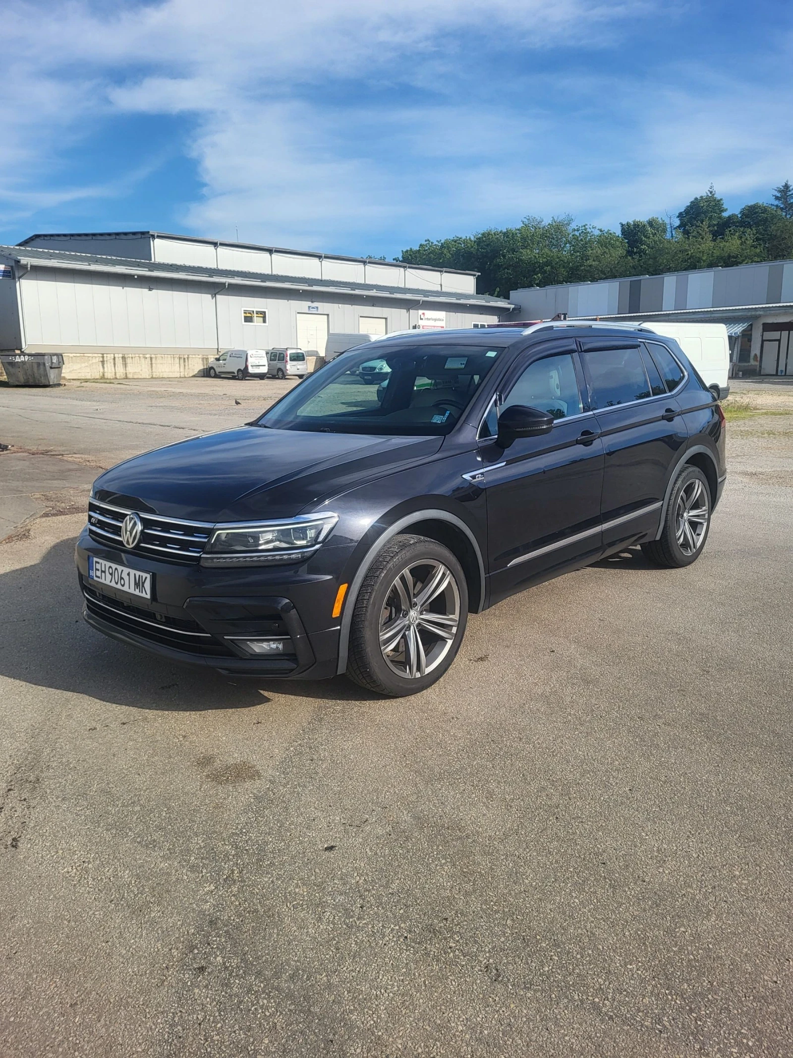 VW Tiguan R Line * HighLine * 8ск * ТОП* Long* Digital