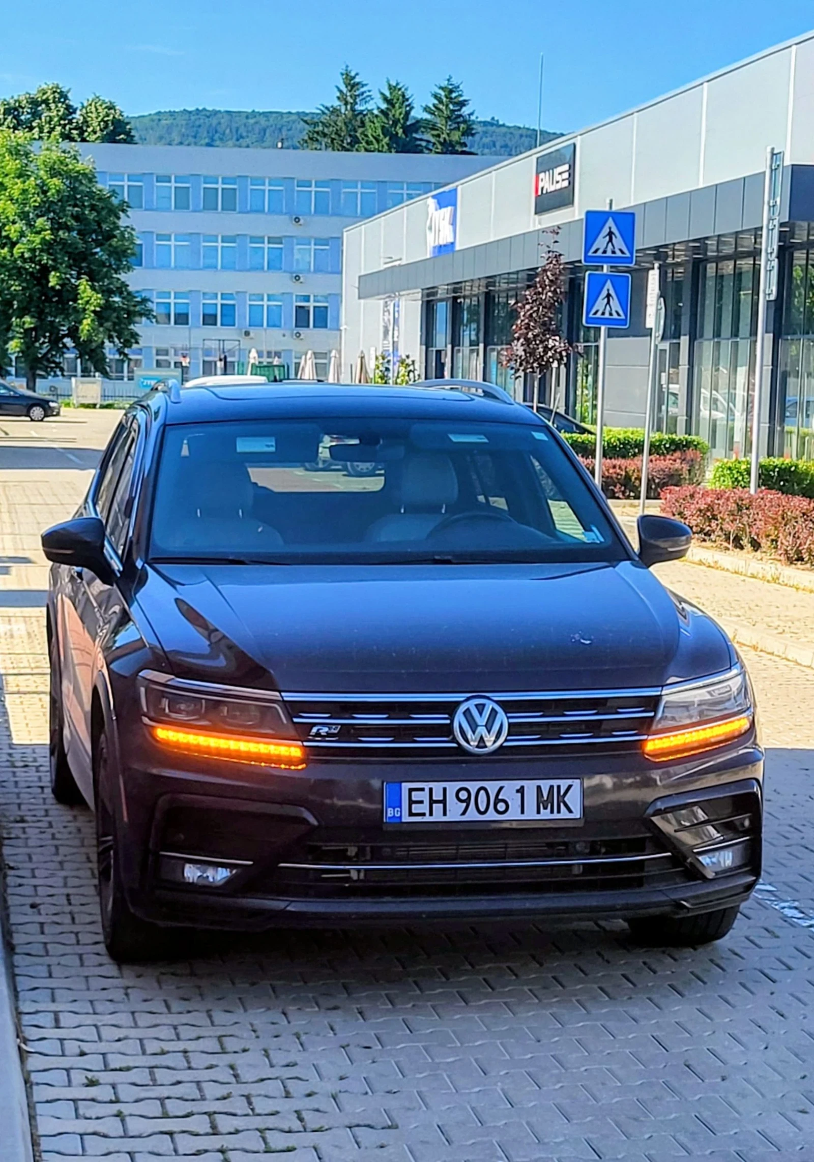 VW Tiguan R Line * HighLine * 8ск * ТОП* Long* Digital