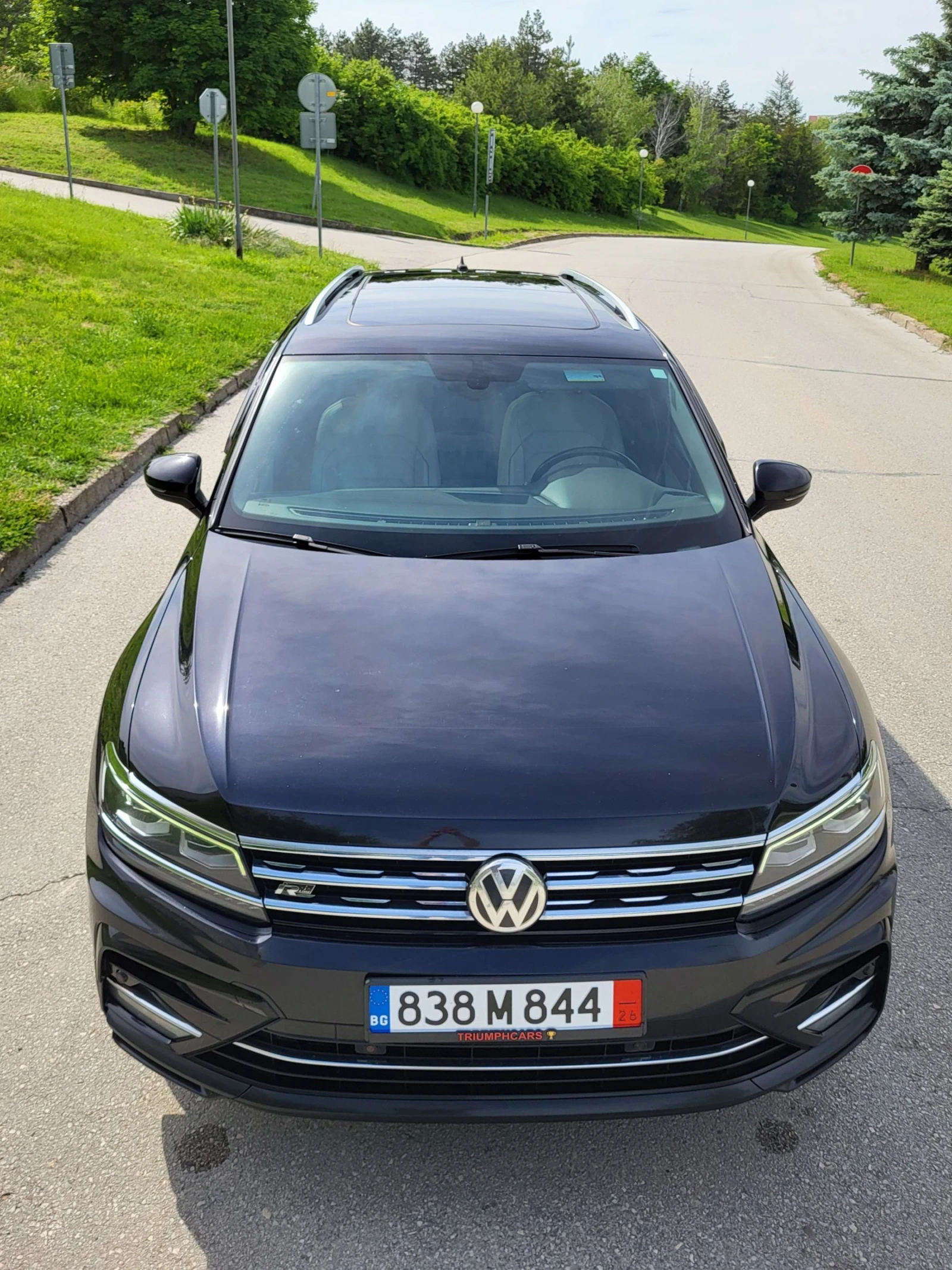 VW Tiguan R Line * HighLine * 8ск * ТОП, снимка 7 - Автомобили и джипове - 54618184