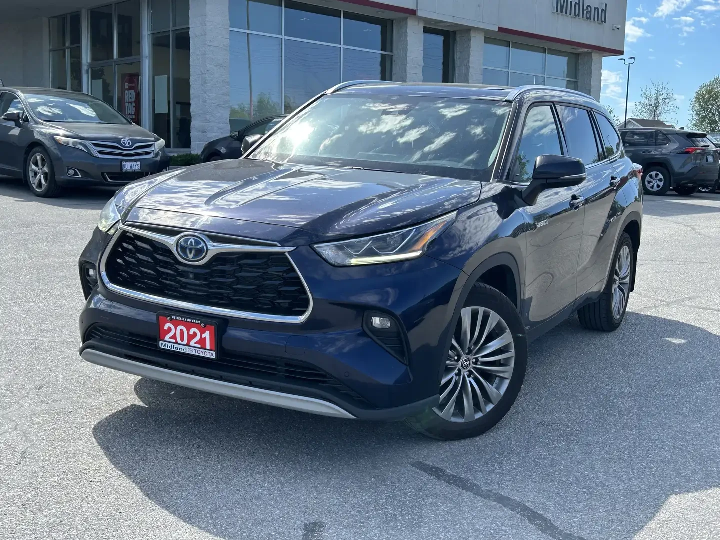 Toyota Highlander Hybrid Platinum, снимка 9 - Автомобили и джипове - 54836445