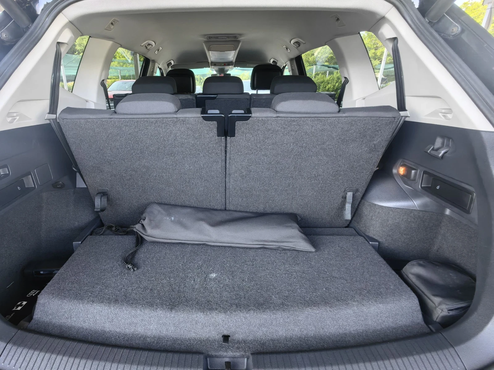 VW Tiguan Allspace 2.0tdi/4motion/HI-LINE/Швейцария/DIST/HUD/VIRT/6+ , снимка 10 - Автомобили и джипове - 55035989