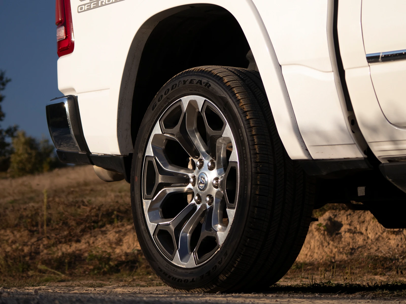 Dodge RAM 1500 5.7 eTorque LONGHORN + LPG | Mobile.bg � ����������� 8