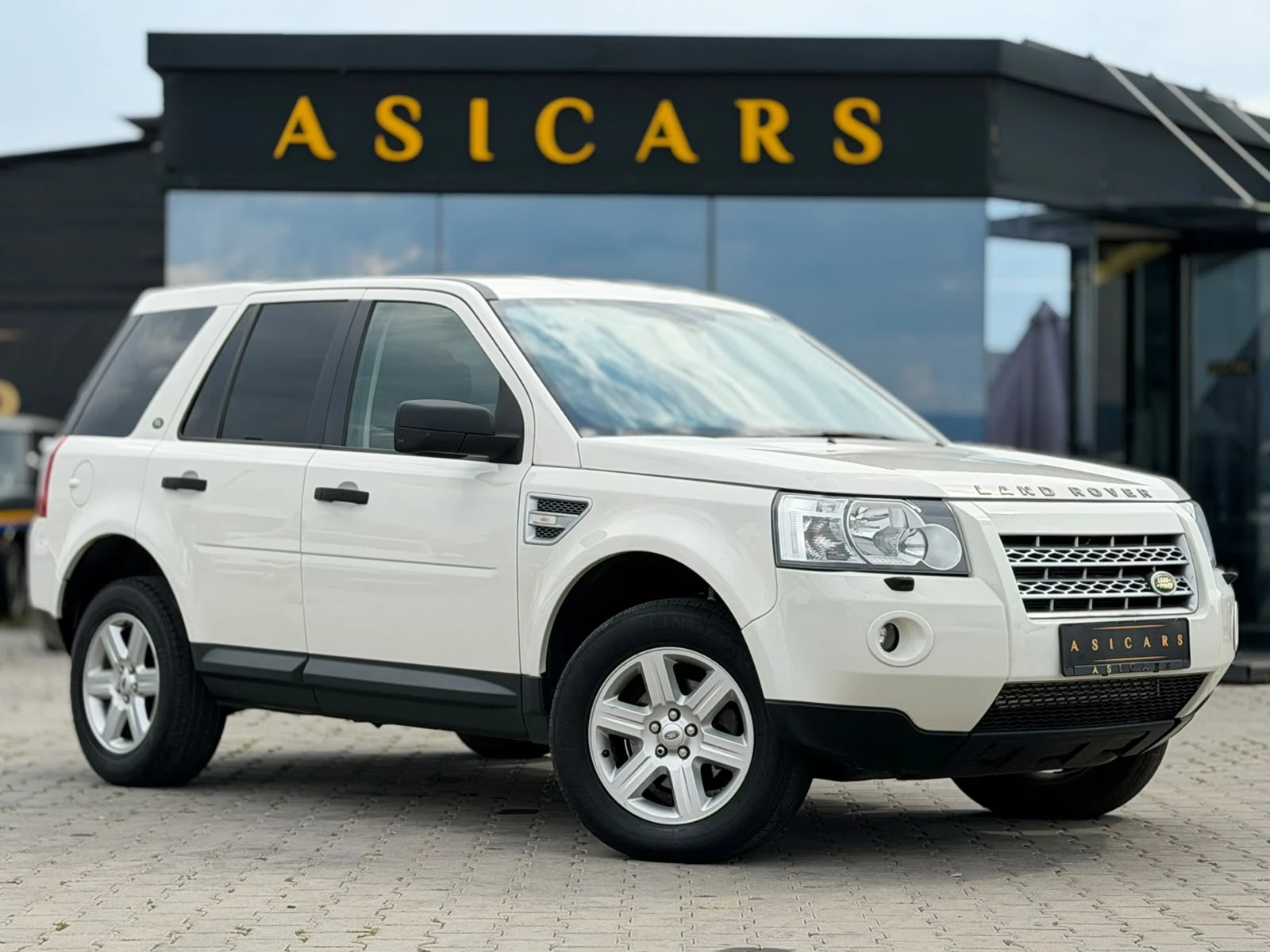 Land Rover Freelander / 2.2D / 152HP / 4X4 / ALPINE MUSIC /, снимка 7 - Автомобили и джипове - 55611058