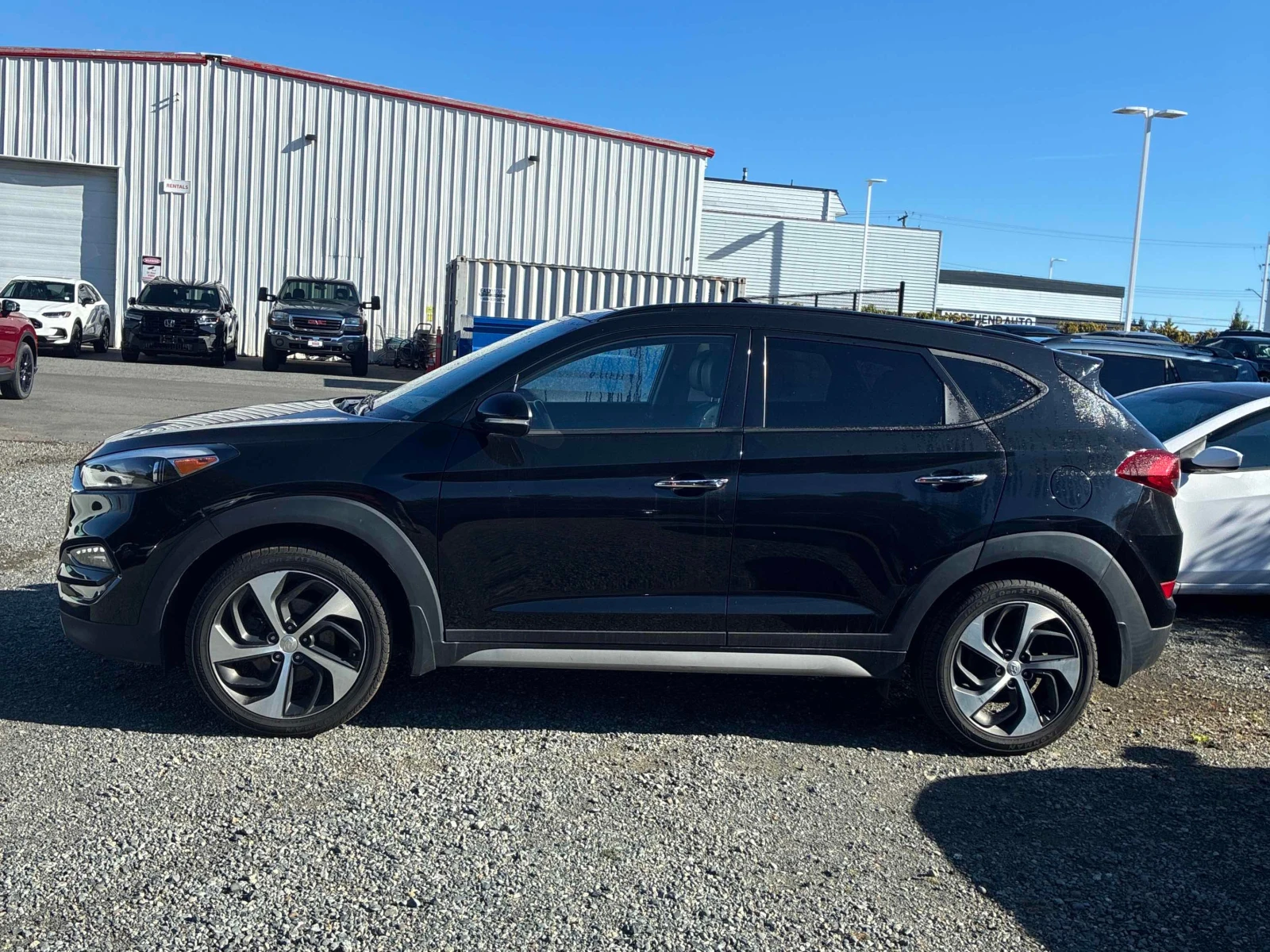 Hyundai Tucson * SE * CARFAX * ФИНАНСИРАНЕ, снимка 2 - Автомобили и джипове - 55800729
