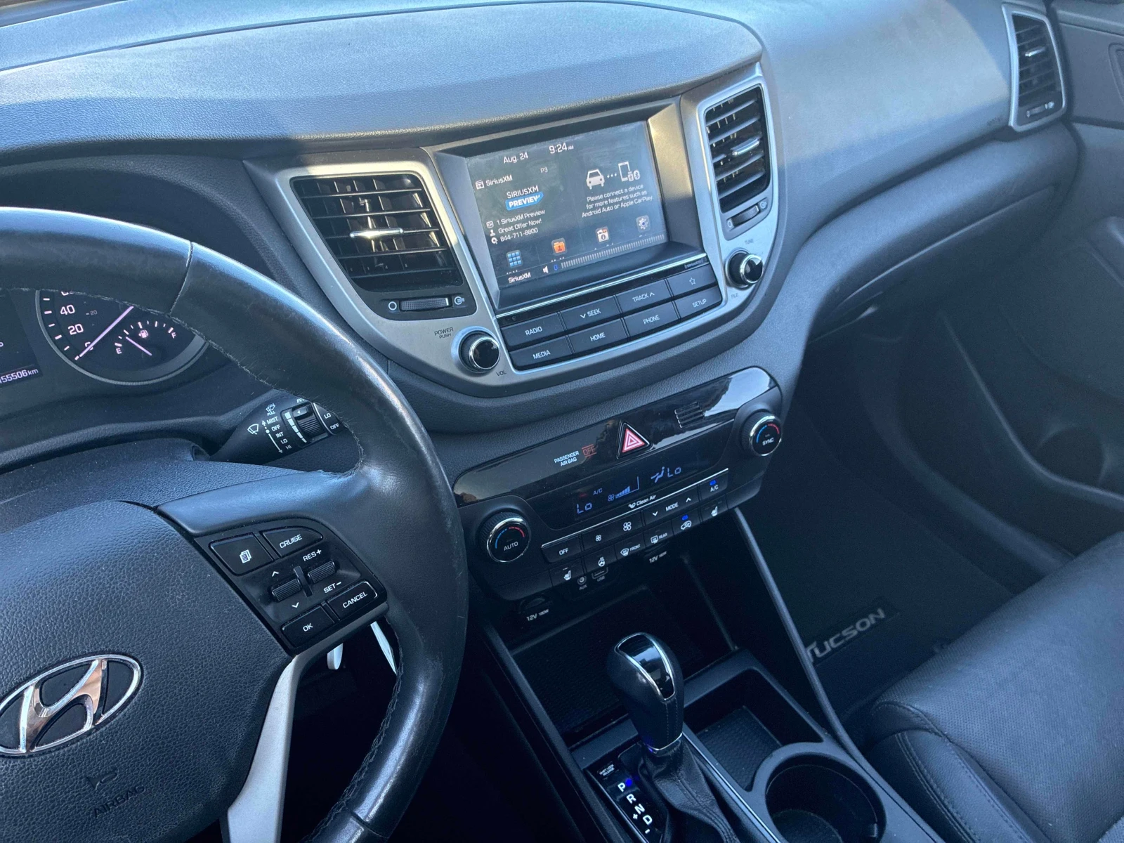 Hyundai Tucson * SE * CARFAX * ФИНАНСИРАНЕ, снимка 9 - Автомобили и джипове - 55800729