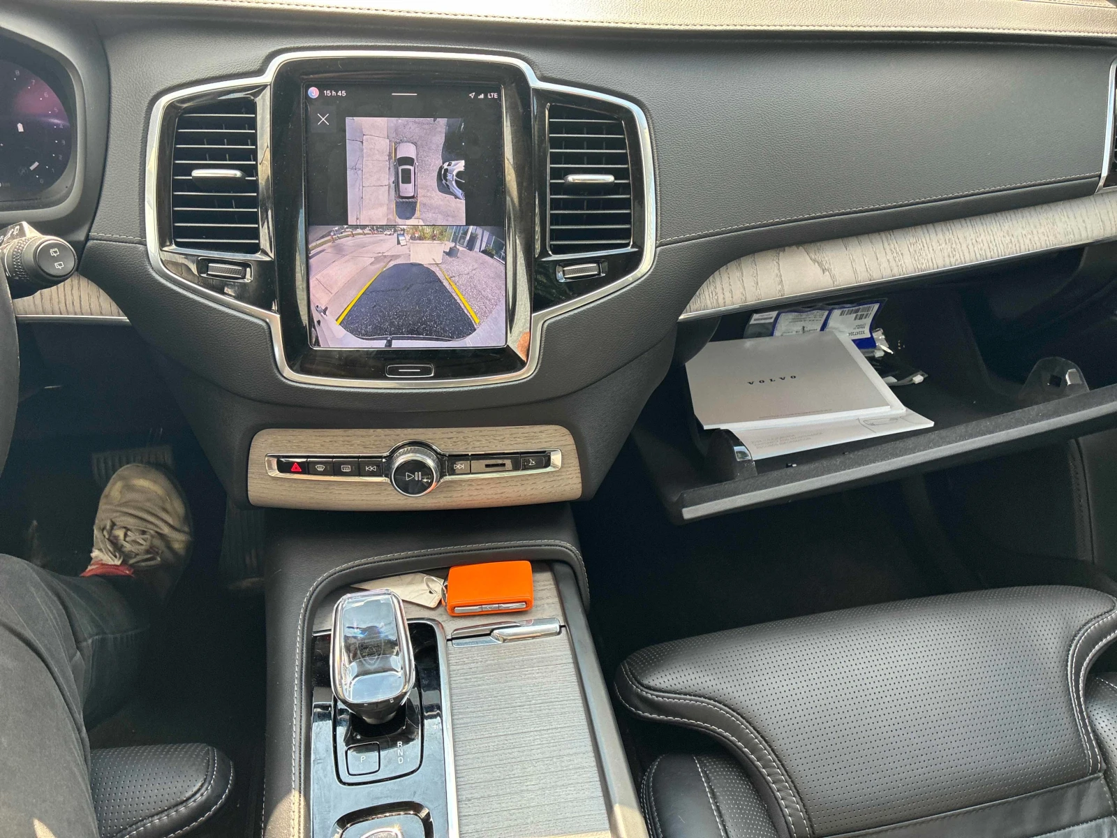 Volvo Xc90 * Ultimate Bright Theme * CARFAX * АВТОКРЕДИТ* , снимка 9 - Автомобили и джипове - 56072058