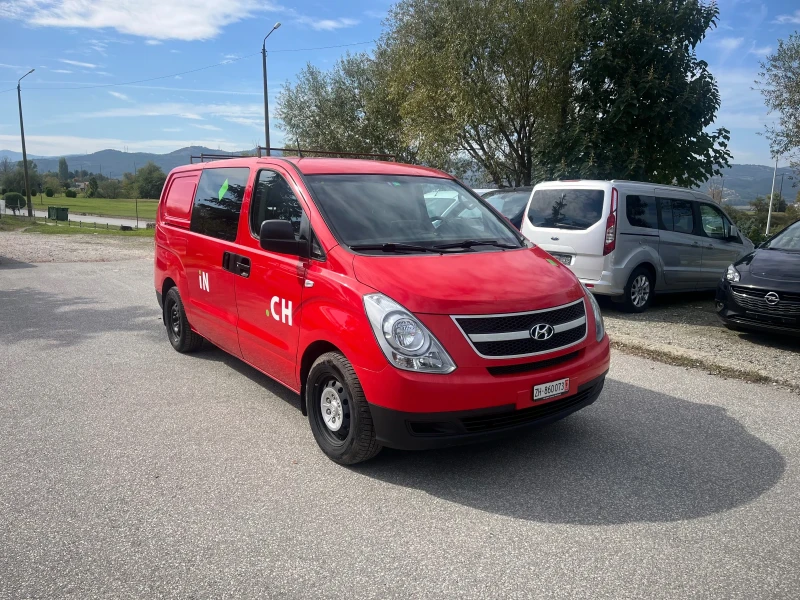 Hyundai H1 2.5 136 коня, снимка 11 - Бусове и автобуси - 47343760