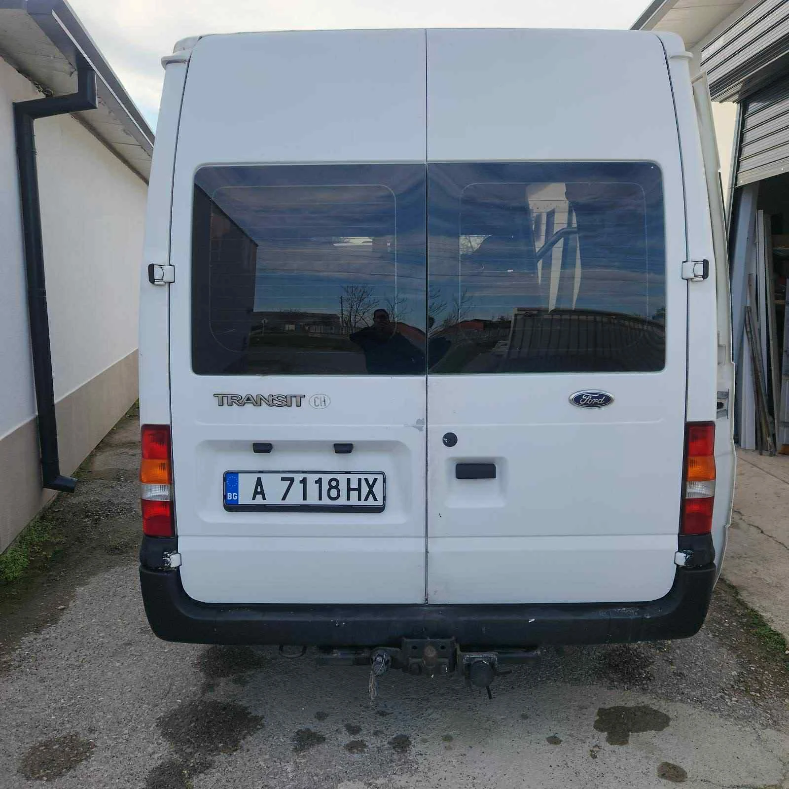 Ford Transit 330 - изображение 9