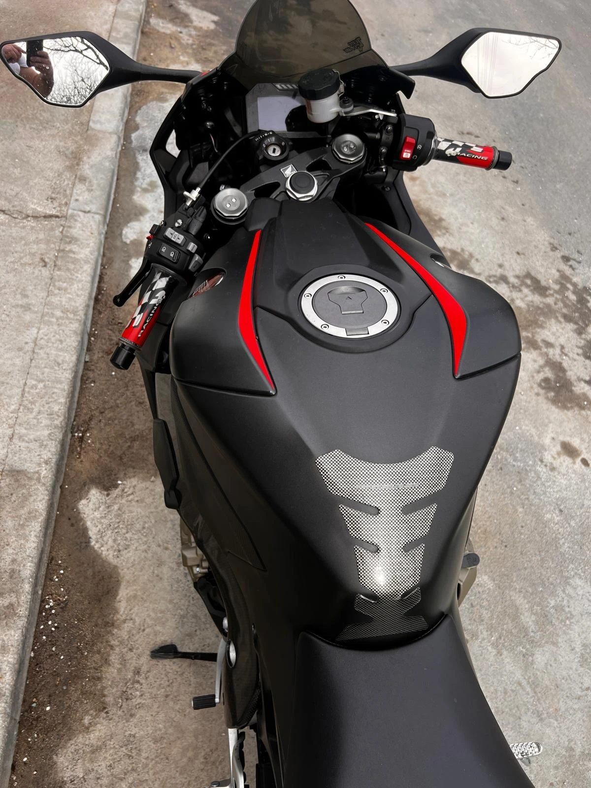 Honda Cbr CBR1000RR , снимка 9 - Мотоциклети и мототехника - 55066686