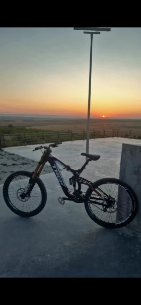  Trek Session 8.8  | Mobile.bg    5