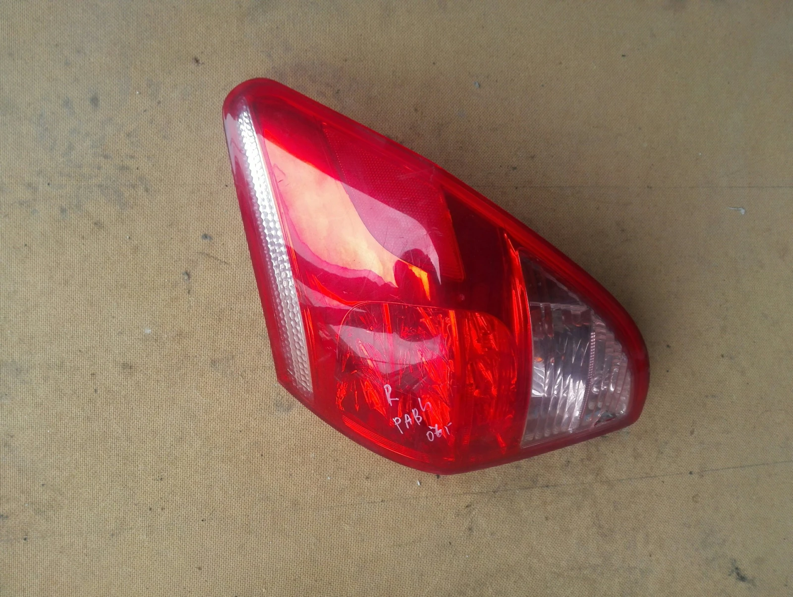    4 ( ) | Mobile.bg   1