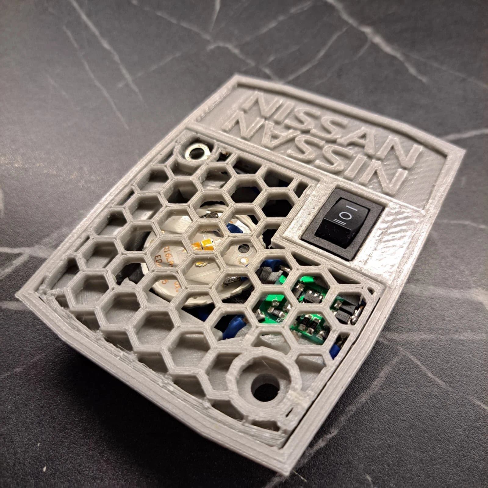 ������ ���� ����� ������ �40 / �40�, 2004-2014, Nissan Navara Pick-up D40 / D40M (26410-7S12A)  | Mobile.bg � ����������� 2