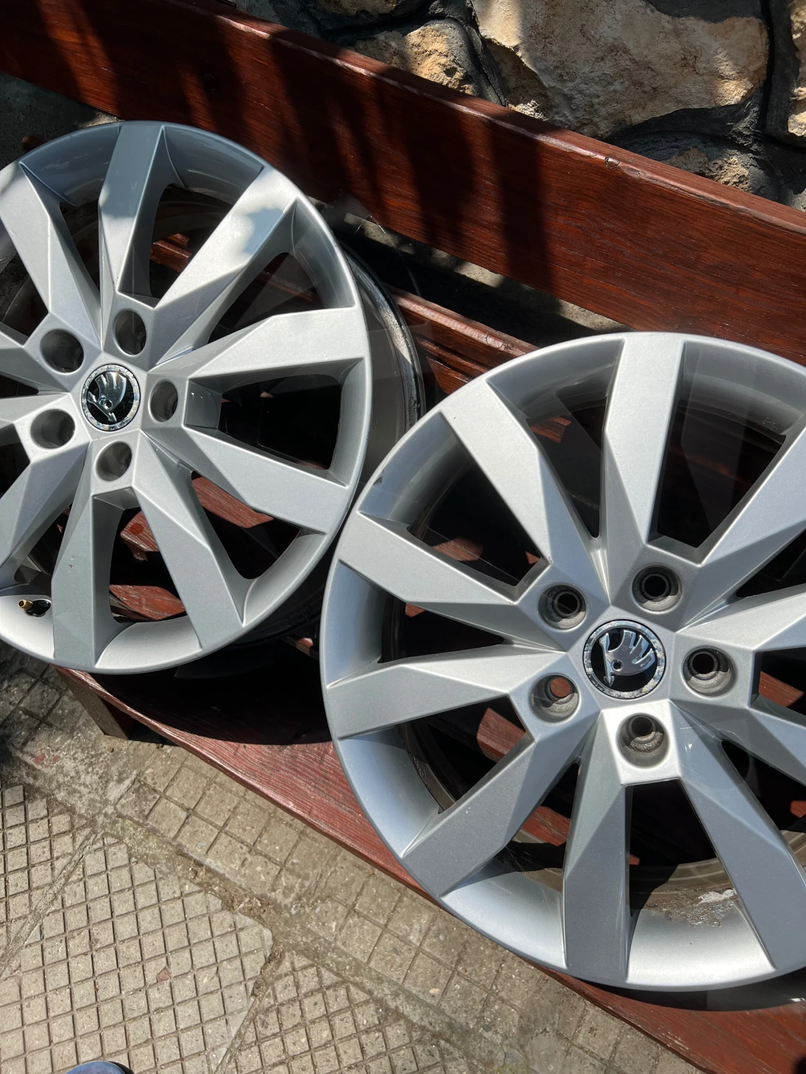 ������ | Mobile.bg � ����������� 6