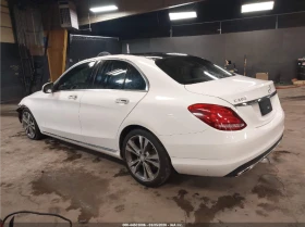 Mercedes-Benz C 300, снимка 5