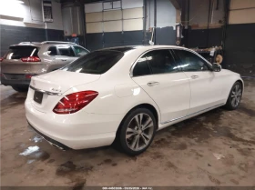 Mercedes-Benz C 300, снимка 7