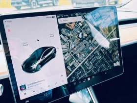 Tesla Model 3 Long Range* Dual Motors* Подгреви* Пано, снимка 9