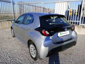 Toyota Yaris  (XP210) 1.5 (91 кс) Hybrid e-CVT, снимка 4