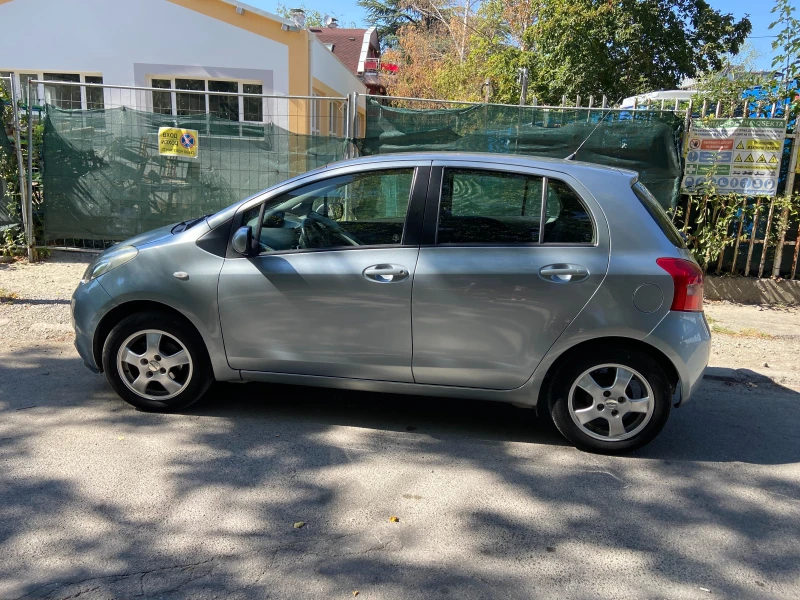 Toyota Yaris, снимка 6 - Автомобили и джипове - 47027794