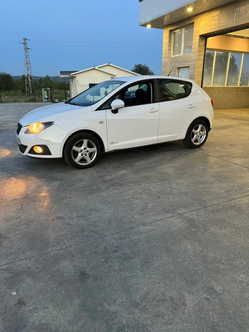 Seat Ibiza 1.4TDI, снимка 3 - Автомобили и джипове - 47256211