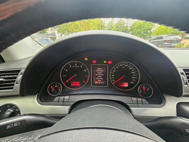 Audi A4 TFSI, снимка 10 - Автомобили и джипове - 51952185