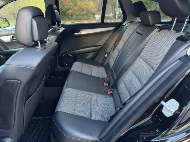 Mercedes-Benz C 220 CDI Avantgarde* 646* Avtomatik, снимка 15 - Автомобили и джипове - 52382796