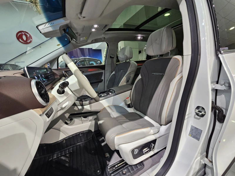 DONGFENG M4-YACHT 1.5 T, снимка 8 - Автомобили и джипове - 52654721