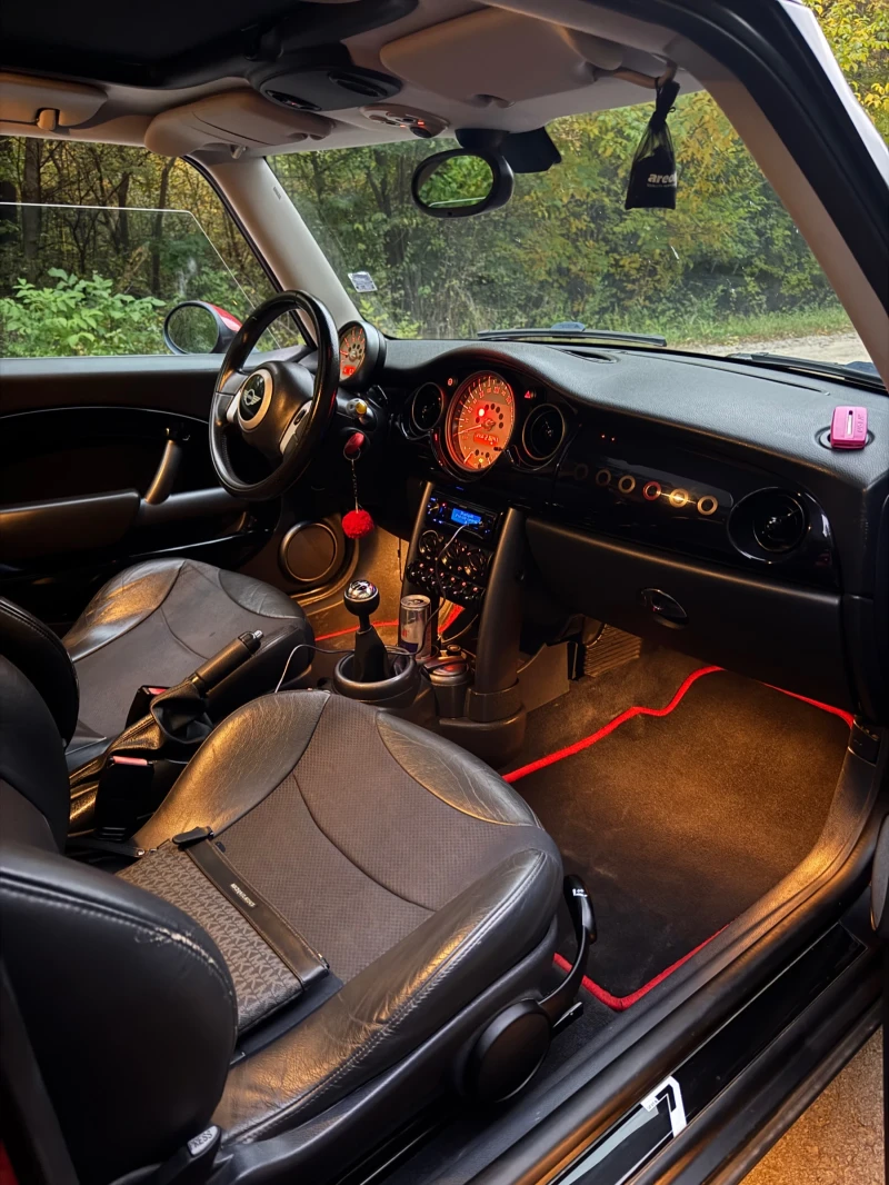 Mini Cooper 1.6i 90к.с, снимка 7 - Автомобили и джипове - 52812627