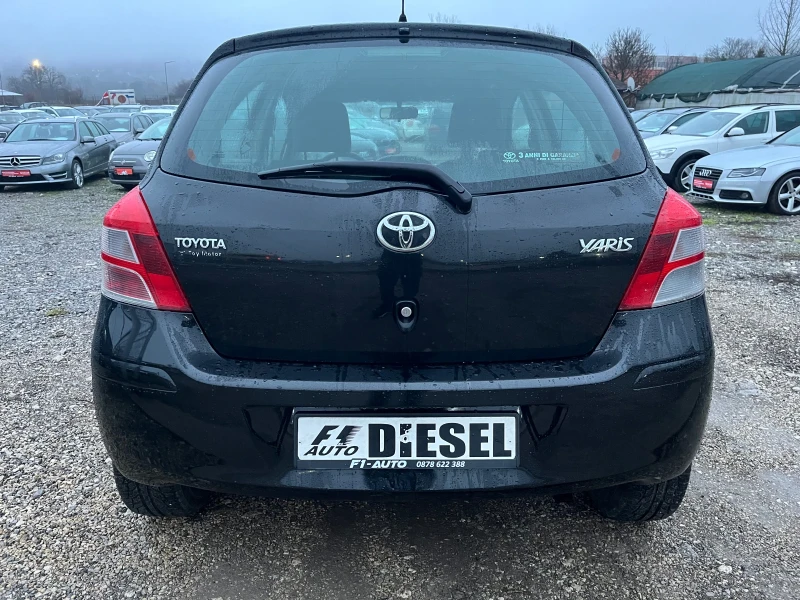 Toyota Yaris 1.4d4d-90-FEIS-ITALIA, снимка 9 - Автомобили и джипове - 53002263