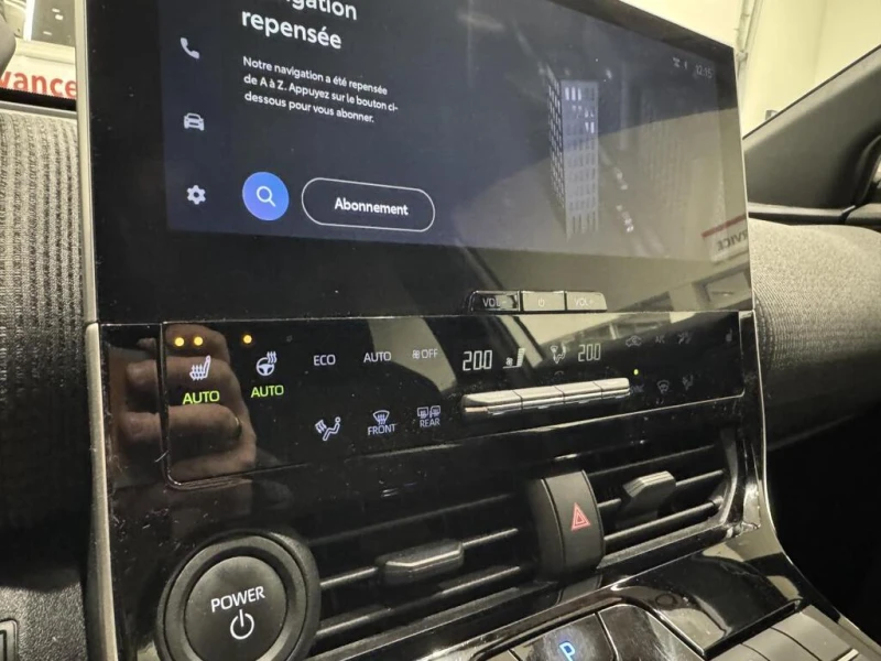 Toyota bZ4X LE* Подгрев* Камера* Sunroof* От представителство, снимка 6 - Автомобили и джипове - 53158376