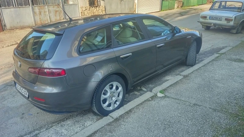 Alfa Romeo 159 sportwagon, снимка 3 - Автомобили и джипове - 47417604