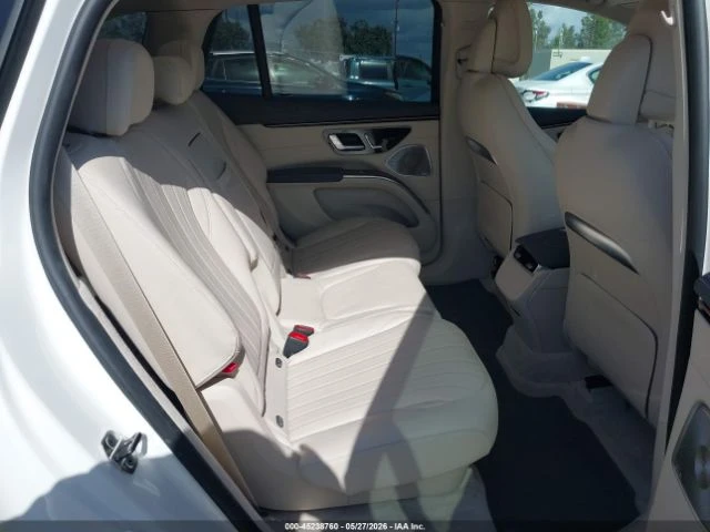 Mercedes-Benz EQS 450 | SUV | HYPERSCREEN | PANO, снимка 8 - Автомобили и джипове - 55639151