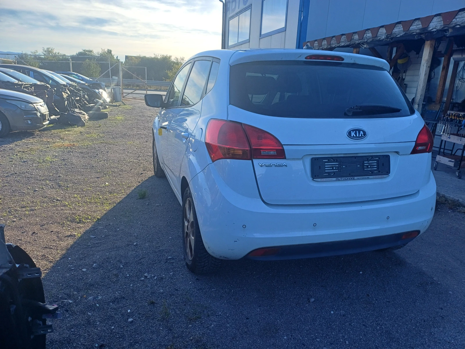 Kia Venga 1.4i-на части - изображение 4