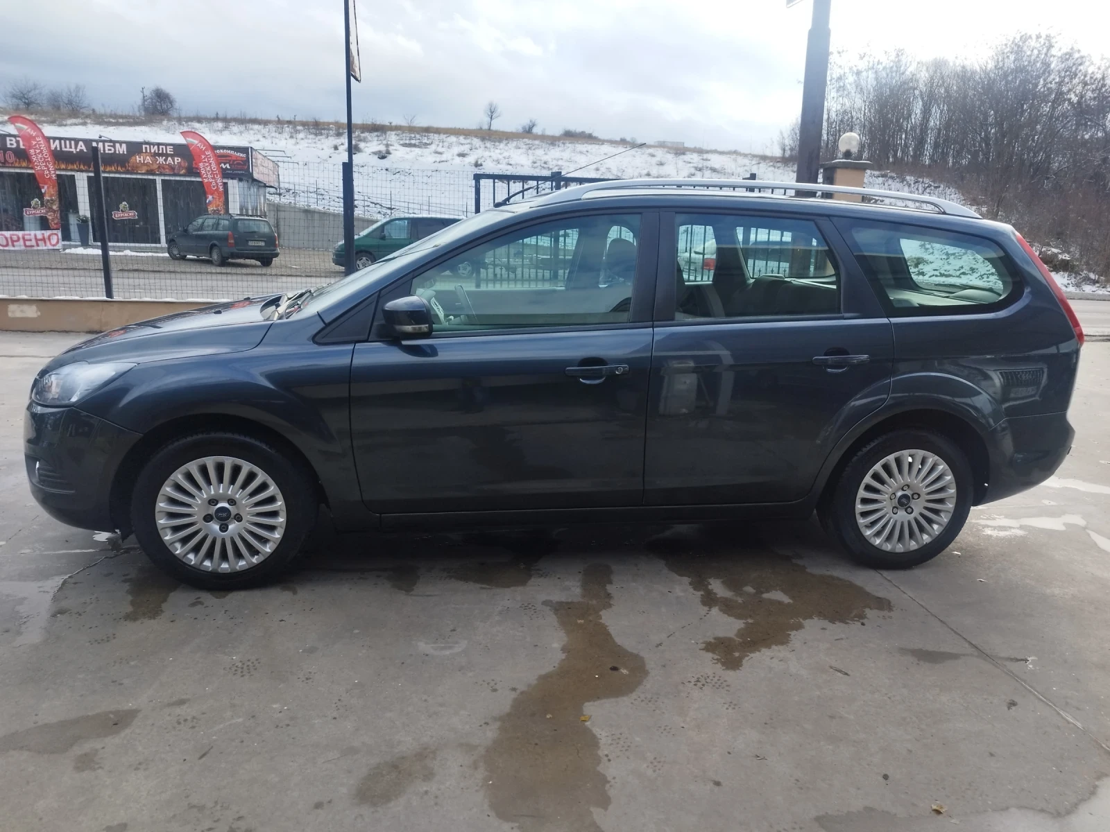 Ford Focus 1.6i - изображение 7