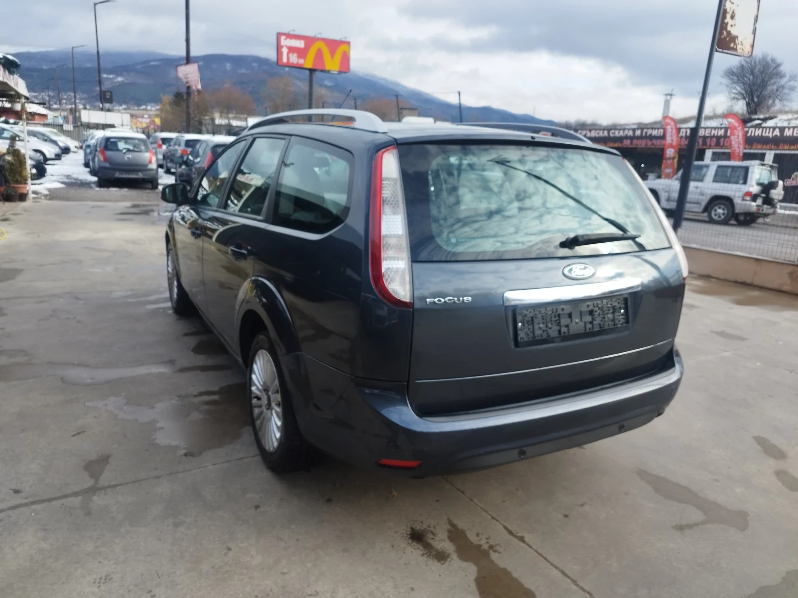 Ford Focus 1.6i - изображение 6