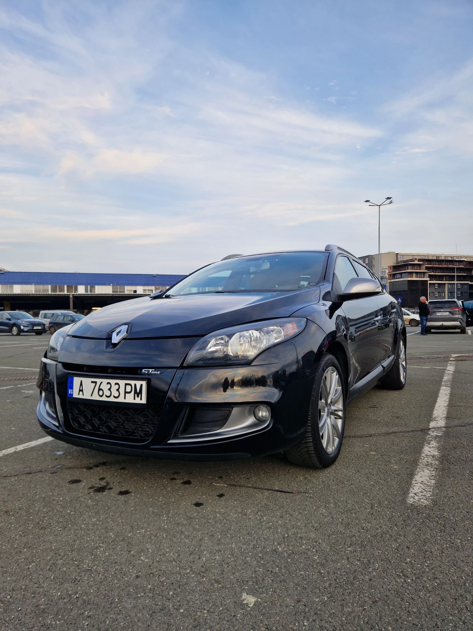 Renault Megane GrandTour GT Line 2011 1.5 dci, 81 , 110 .. | Mobile.bg   1