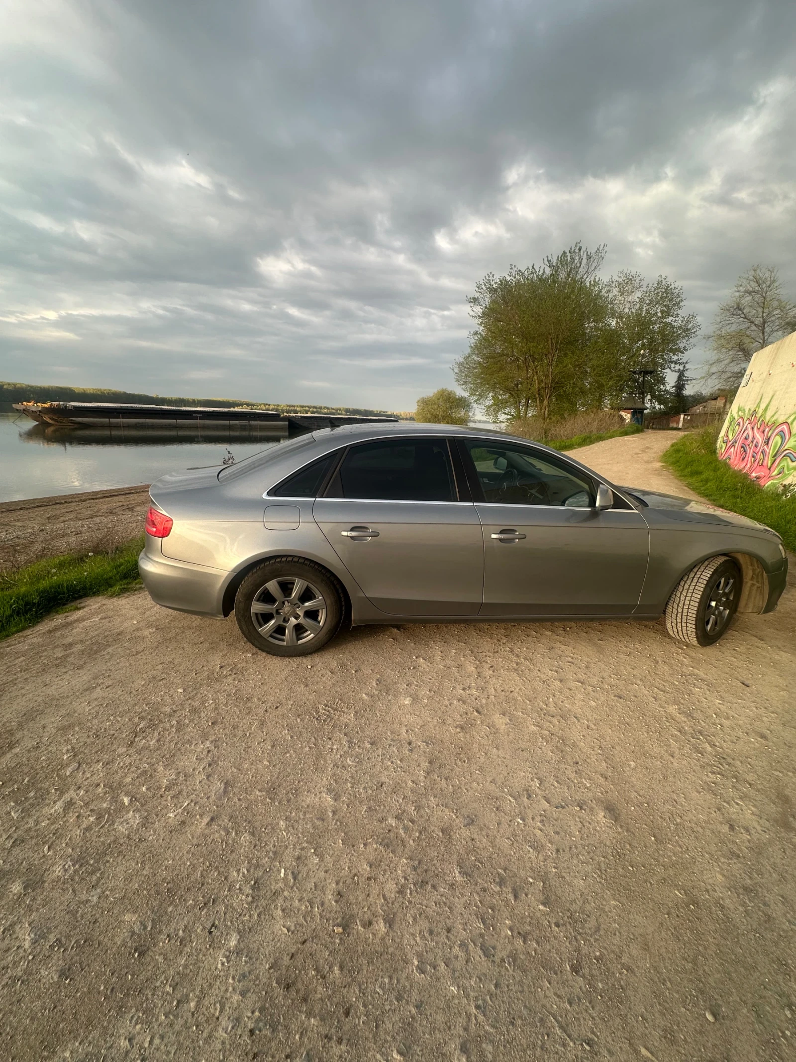 Audi A4  - изображение 5