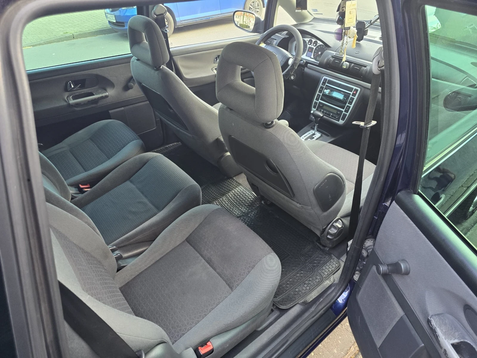 Ford Galaxy  - изображение 6