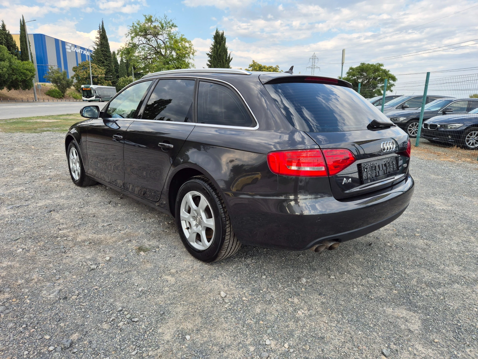 Audi A4 2.0TDI - изображение 3