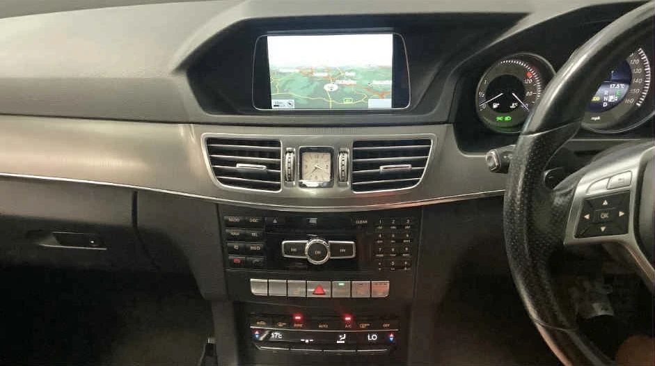 Mercedes-Benz E 250  - изображение 6