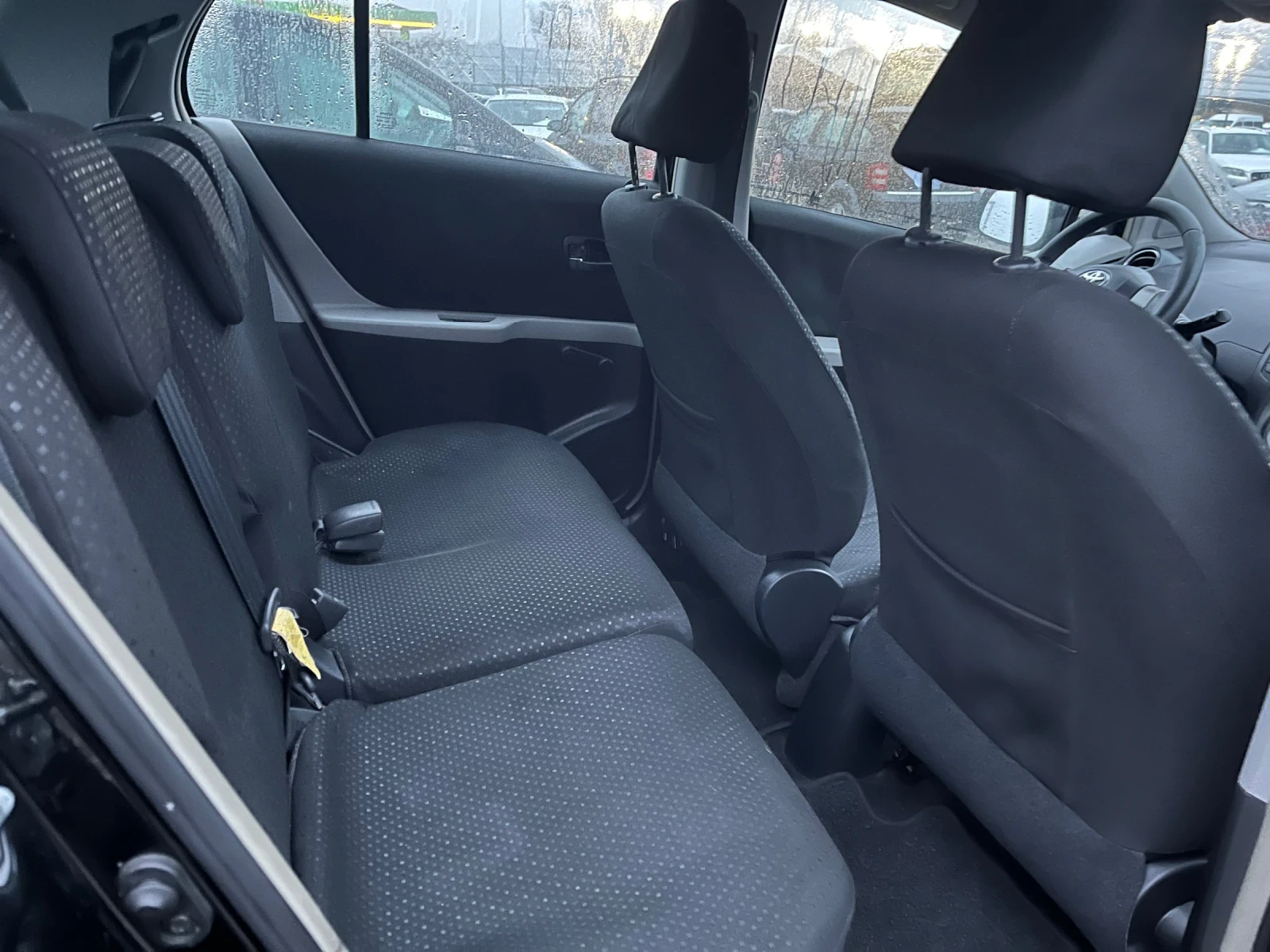 Toyota Yaris 1.4d4d-90-FEIS-ITALIA - изображение 6