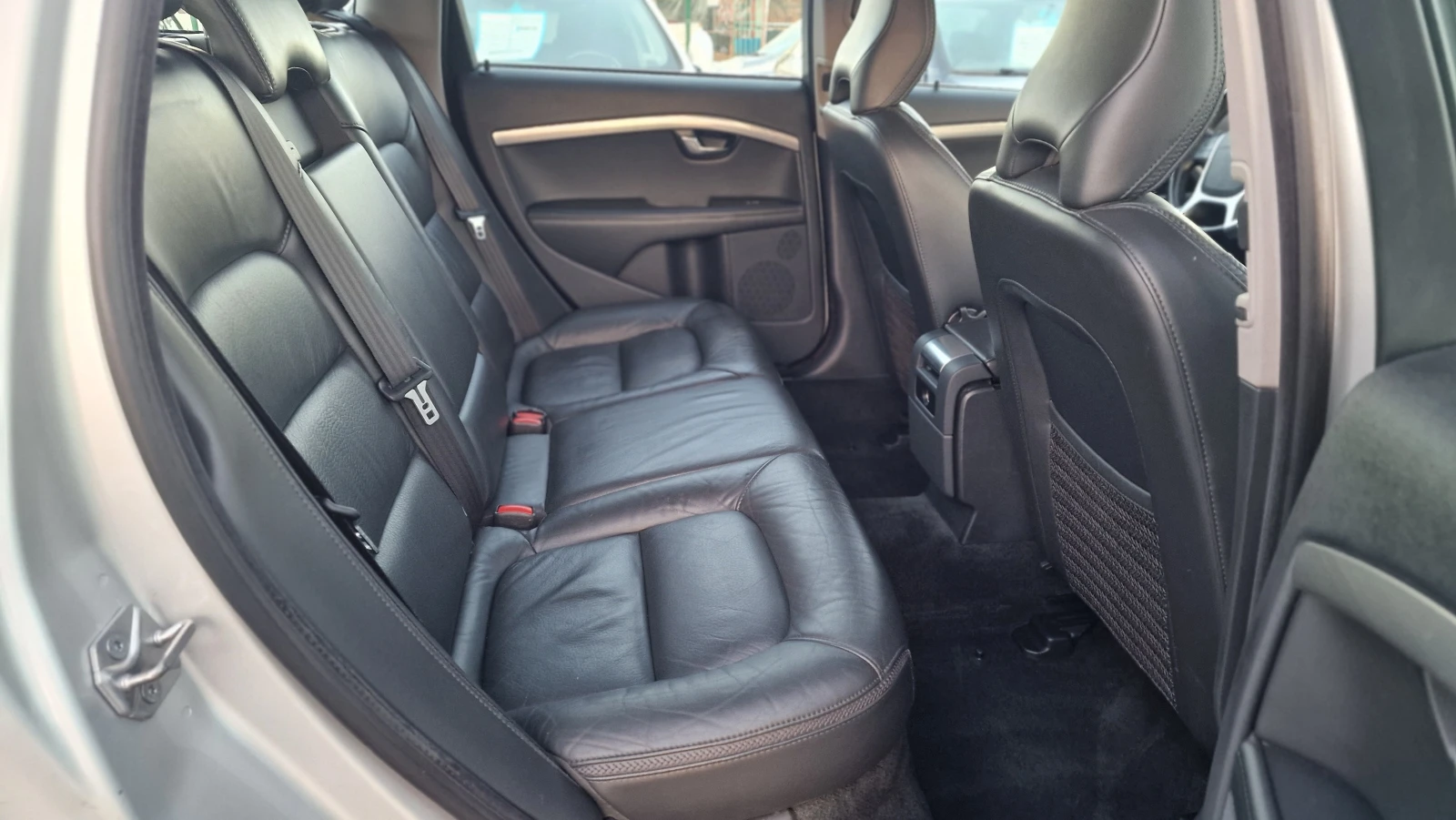 Volvo Xc70 2.4D4 SUMMUM 4X4 ���� ���� ����� ������� ������� | Mobile.bg � ����������� 15