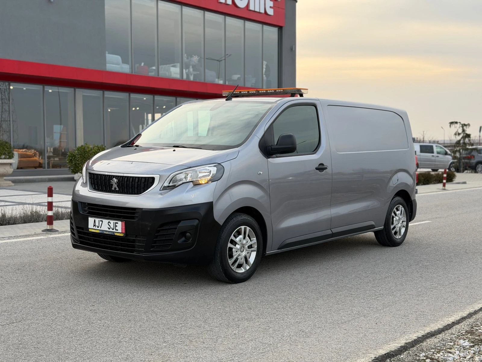 Peugeot Expert 49000km/ НОВ / L2 / , снимка 3 - Автомобили и джипове - 53715404