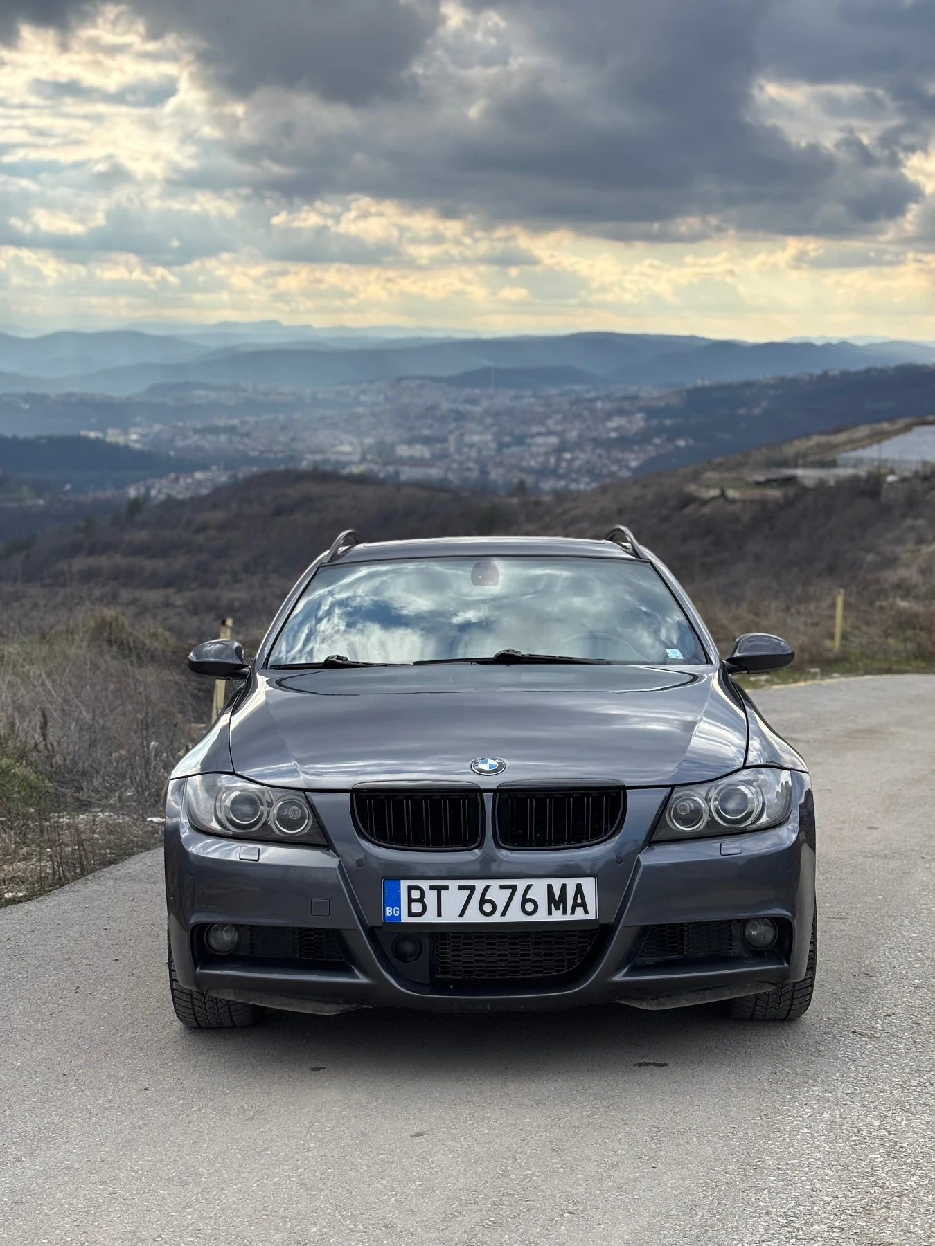 BMW 330 M-PACKET | DISTRONIK