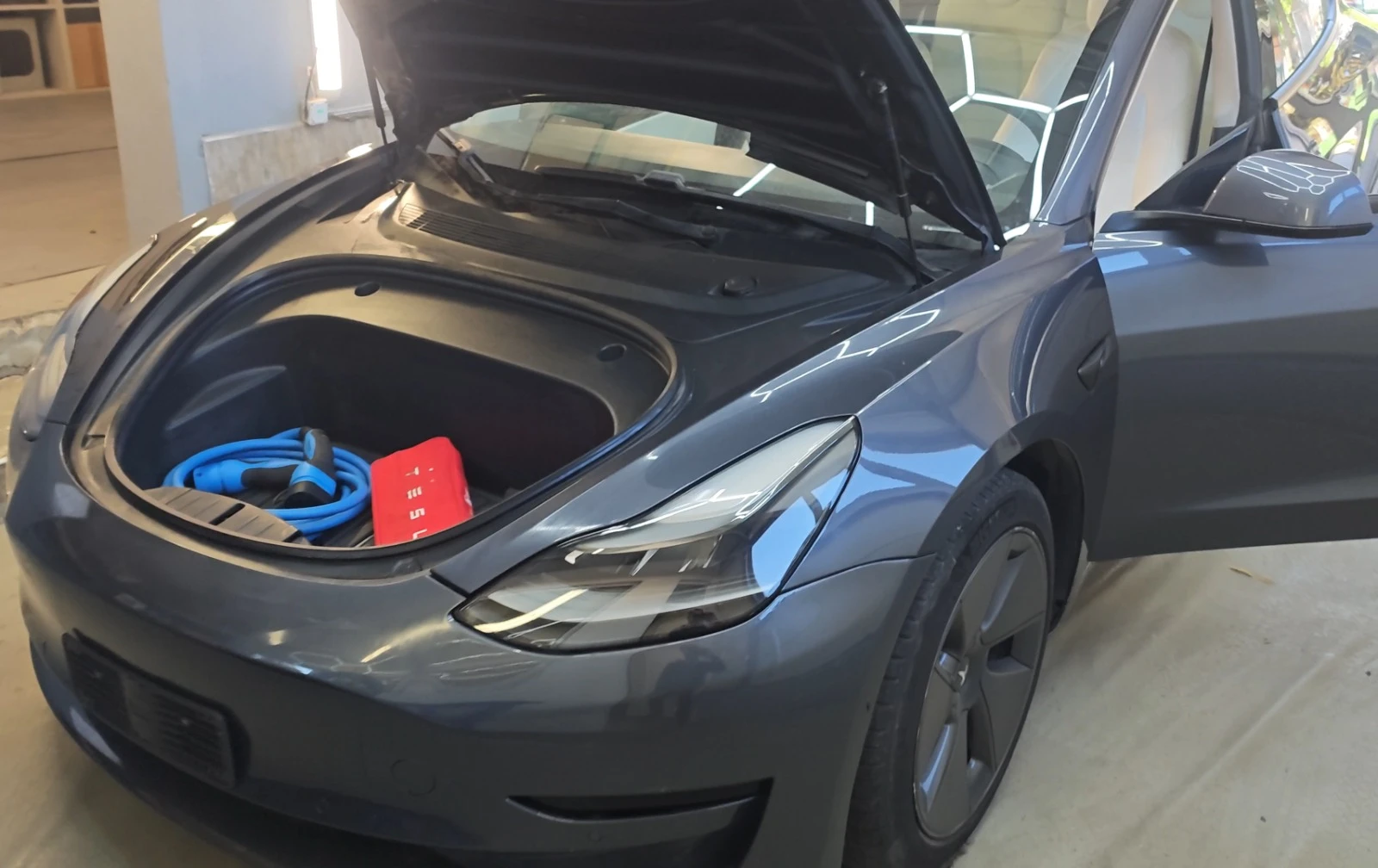 Tesla Model 3 Standard Plus, снимка 11 - Автомобили и джипове - 54190590