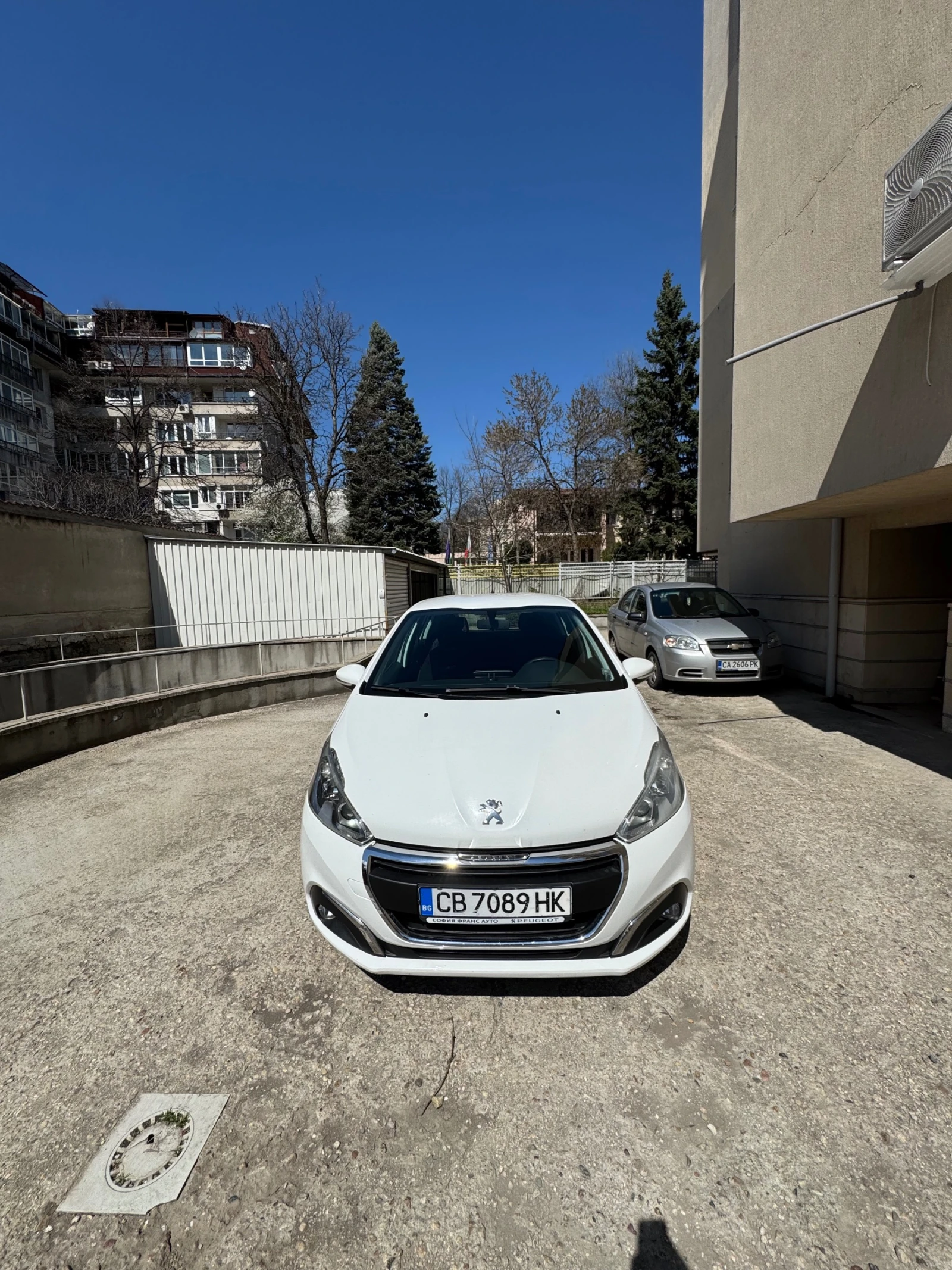 Peugeot 208 | Mobile.bg � ����������� 6