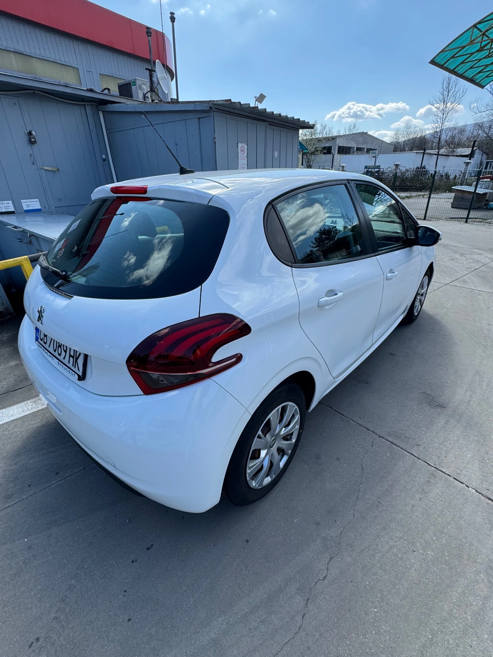 Peugeot 208 | Mobile.bg � ����������� 3