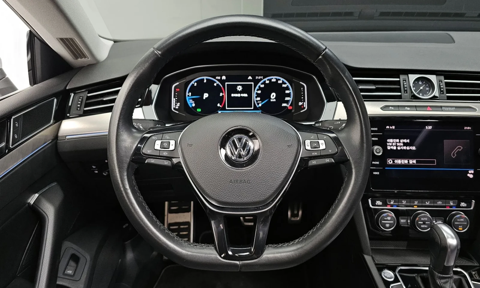 VW Arteon, снимка 13 - Автомобили и джипове - 54767954